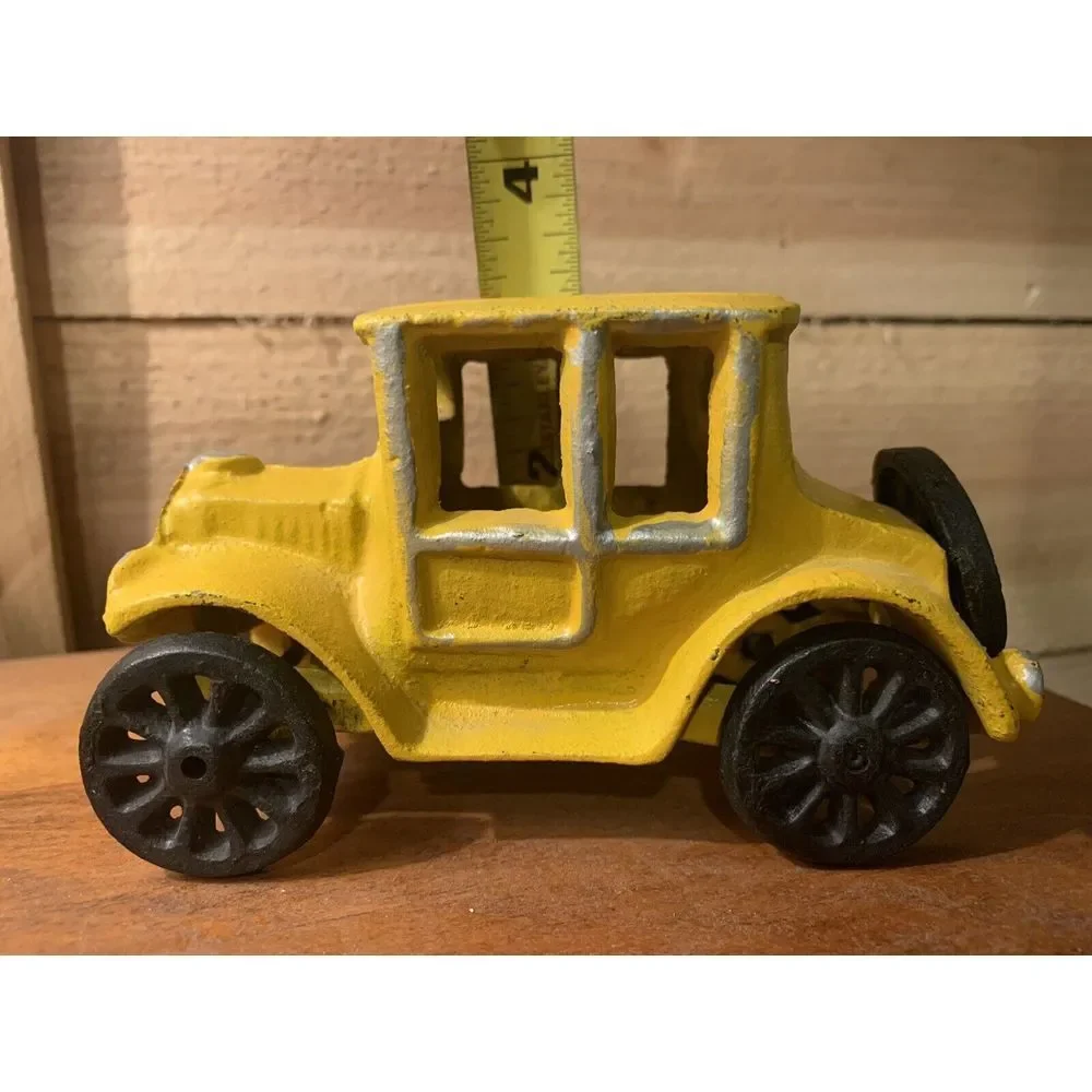 Vintage Antique 1920's Ford Model T Toy Car‎ Cast Iron Yellow Paint Collectible